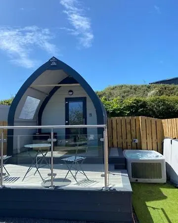 The Midi Pod Hotel Aberystwyth Exterior photo